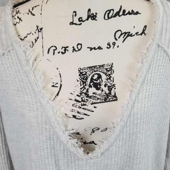 Free People oversized drippy distressed thermal - Picture 2 of 7